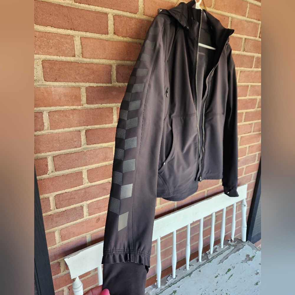 Lululemon jacket